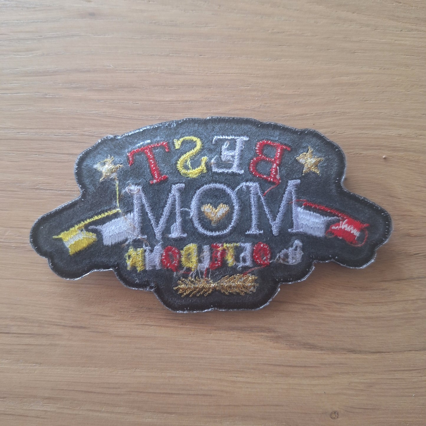 Best mom Carnavalsembleem Oeteldonk