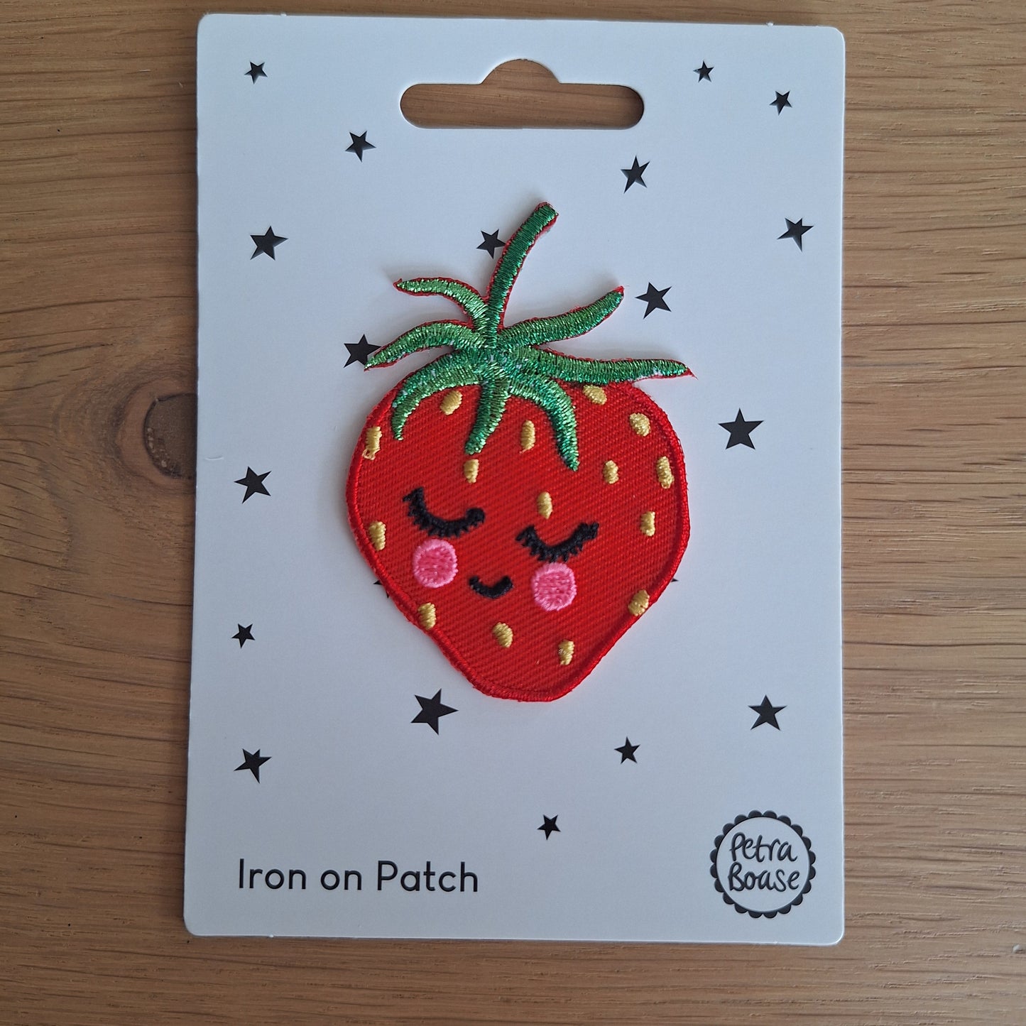Aardbei strijkembleem - Petra Boase