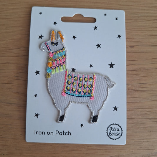 Lama strijkembleem - Petra Boase
