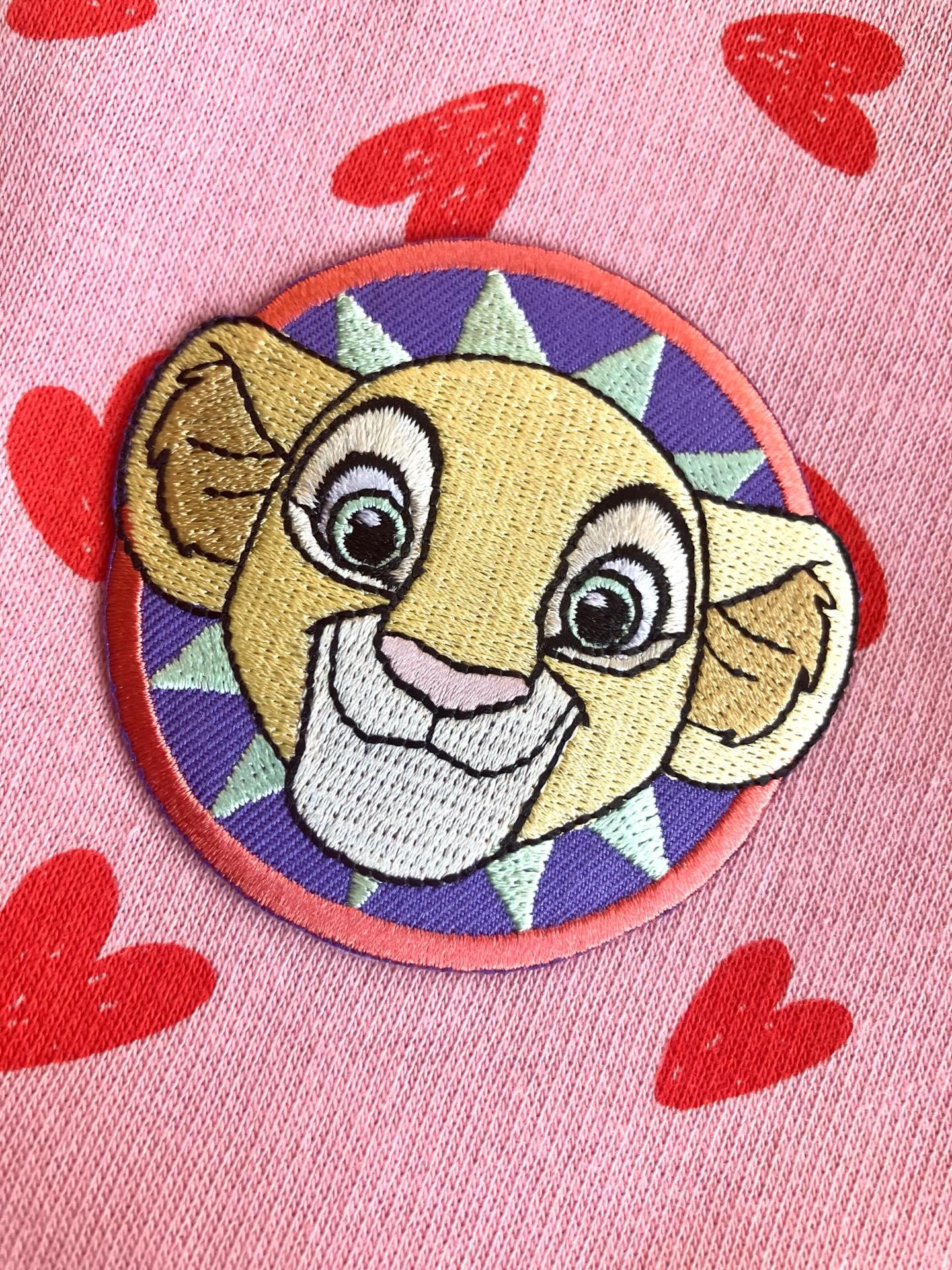 Strijkembleem Lion King 