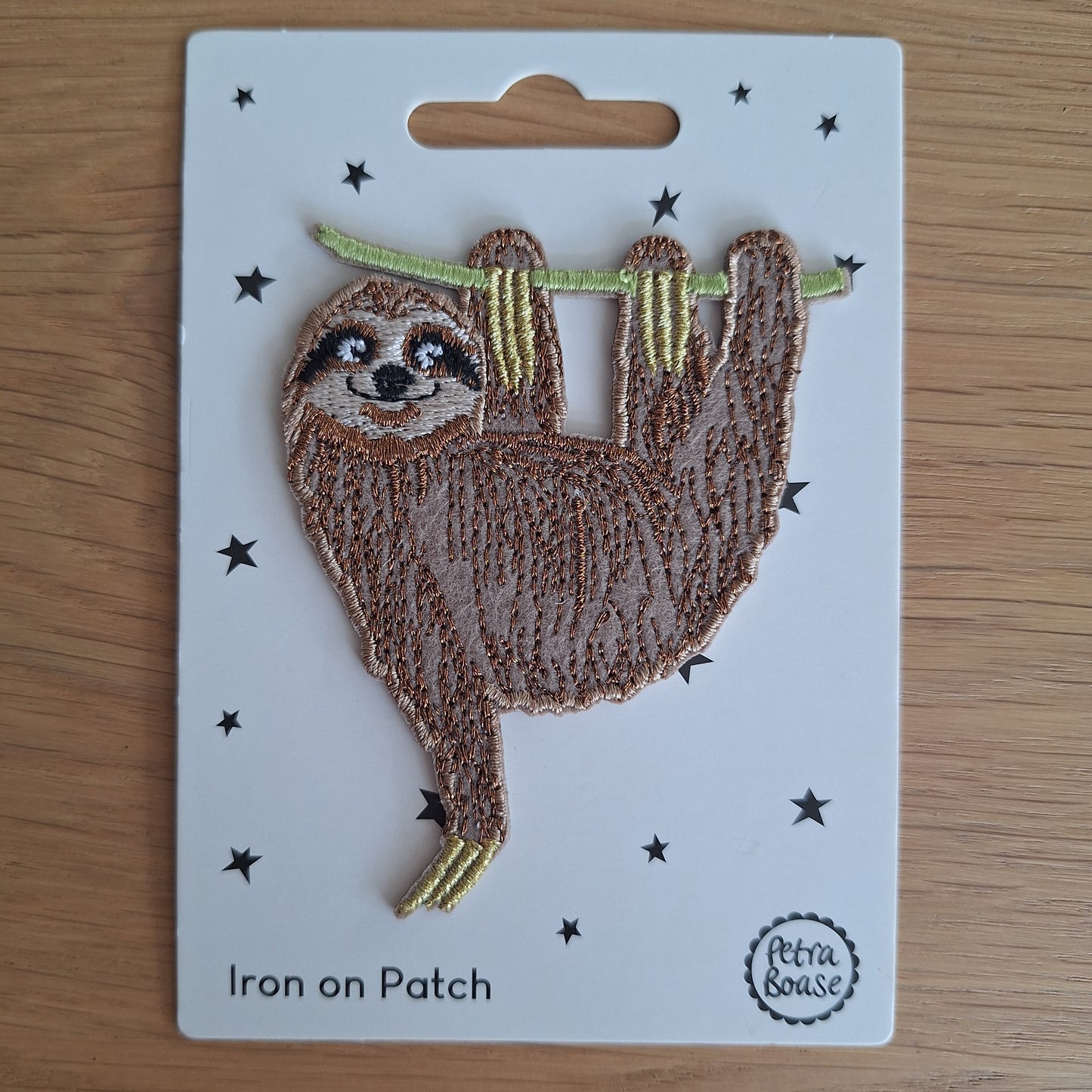 Luiaard strijkembleem - Petra Boase