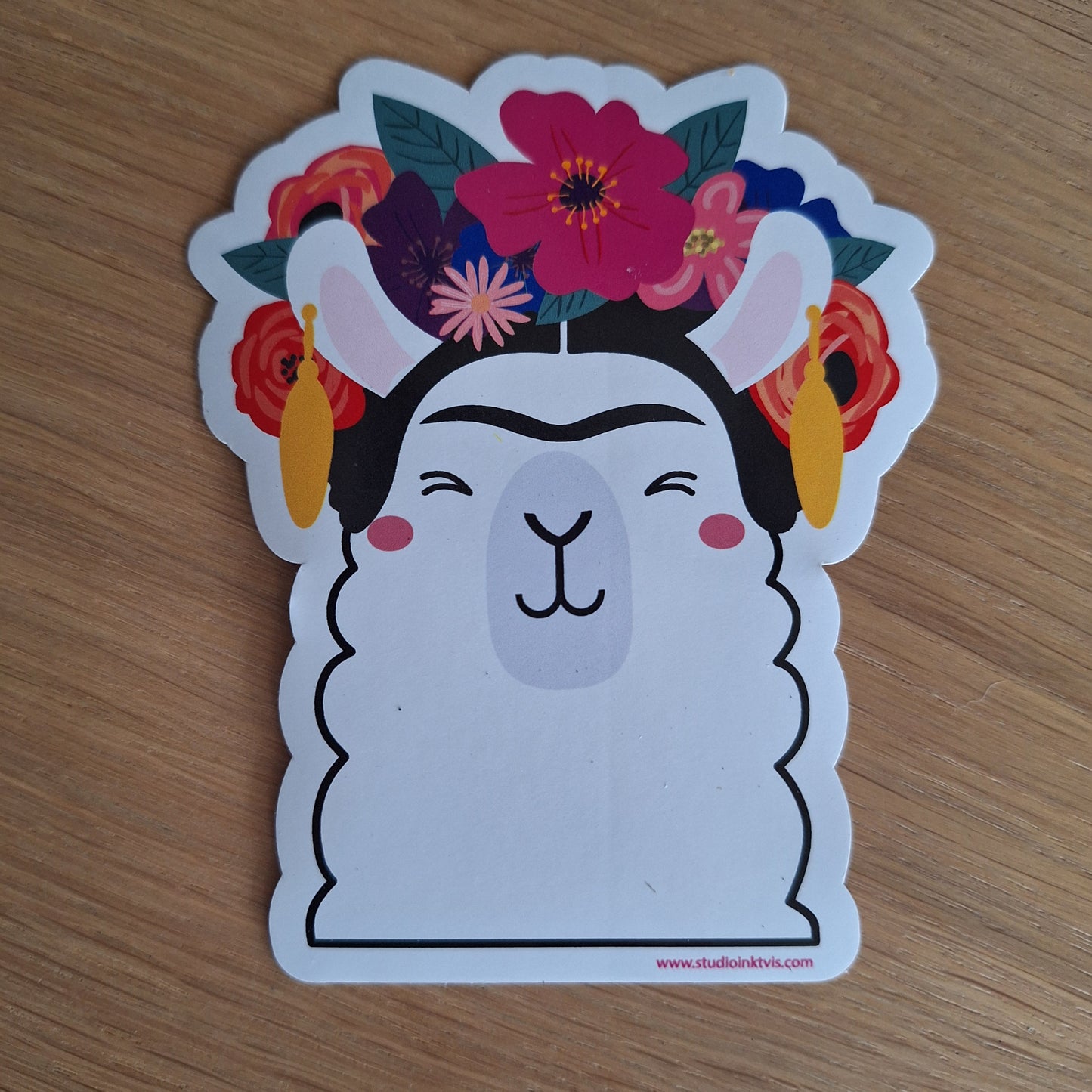 Vinyl sticker lama